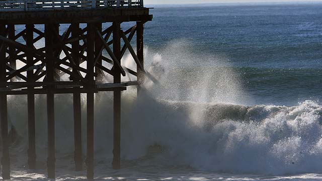 High Surf Expected In San Diego This Weekend Times Of San Diego