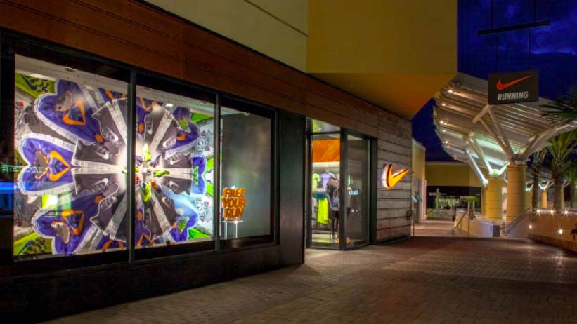 nike running fashion valley