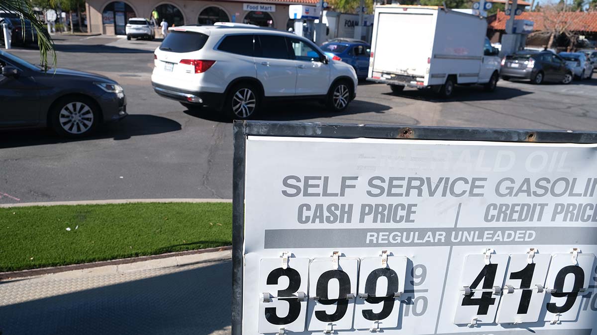 La Mesa Chevron Owner Selling Gas for Under 4 in 'the Spirit of