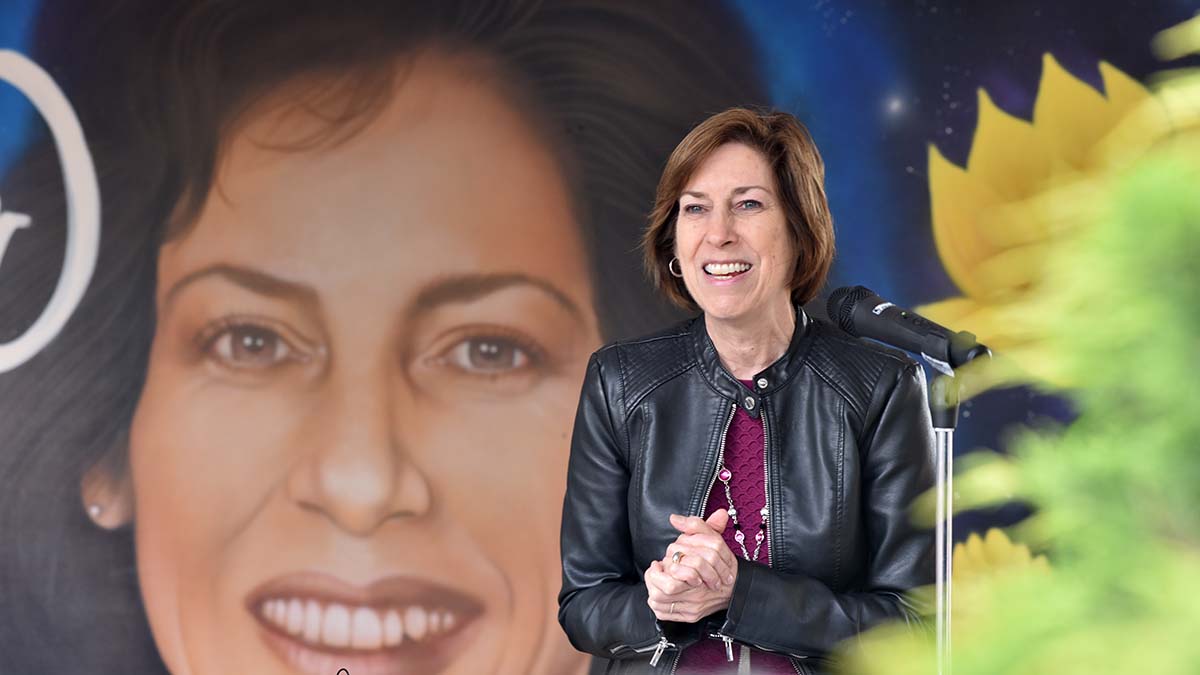 First Latina Astronaut Returns to La Mesa Mural Motivation Subject, for San as of - Diego Times Students