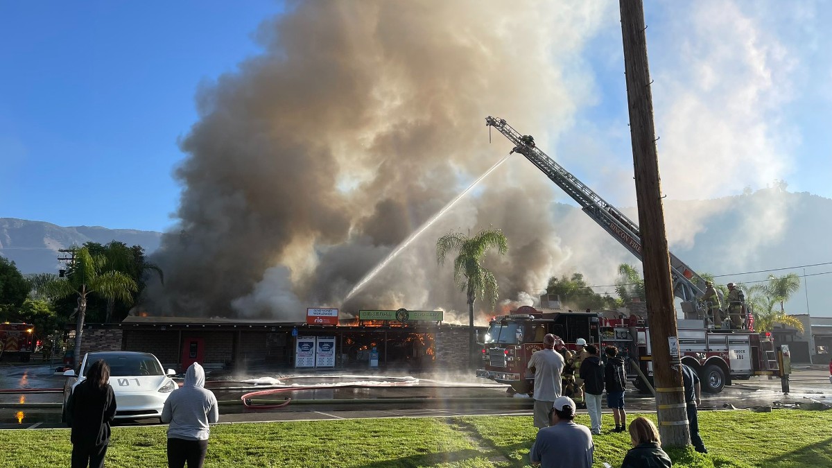 Blaze Damages 2 Commercial Buildings at Pauma Valley Trading Center