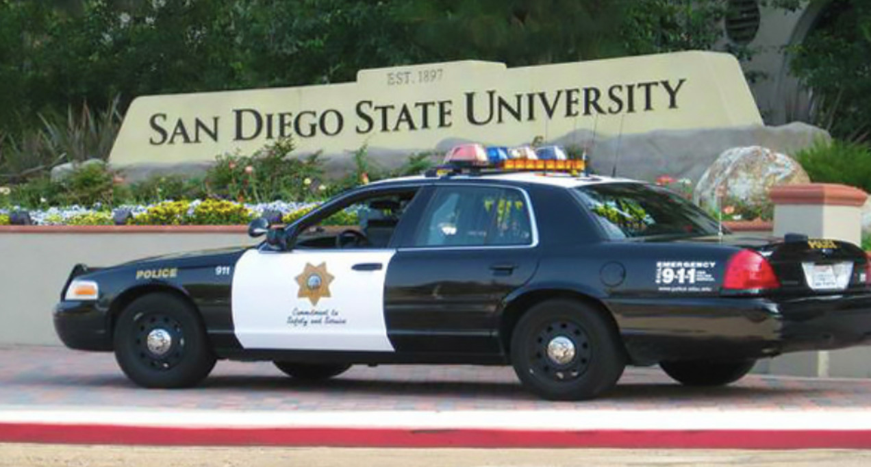 Tras a&ntilde;os de denuncias por discriminaci&oacute;n racial, San Diego se dispone a pagar $3.1 millones a un sargento de polic&iacute;a para resolver demandas