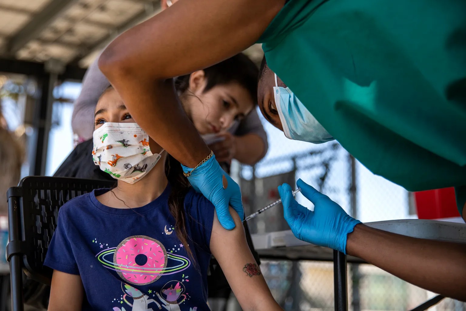 California issues its own vaccine recommendations as RFK shifts federal policy