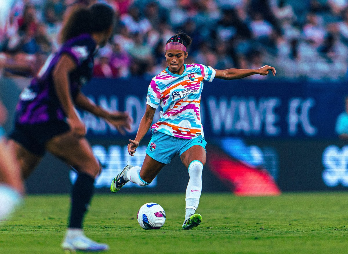 Houston revenge spoils Wave&rsquo;s party with 3-0 victory at Snapdragon