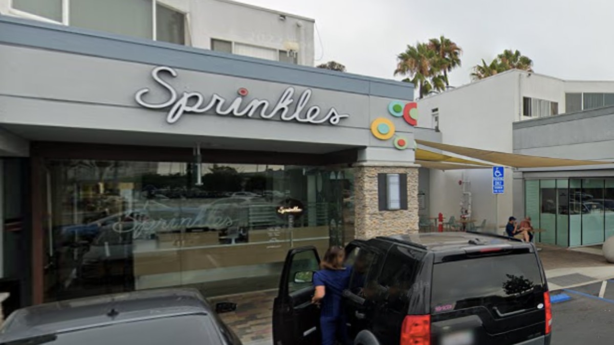 Sprinkles Cupcakes shuts doors suddenly, including La Jolla bakery
