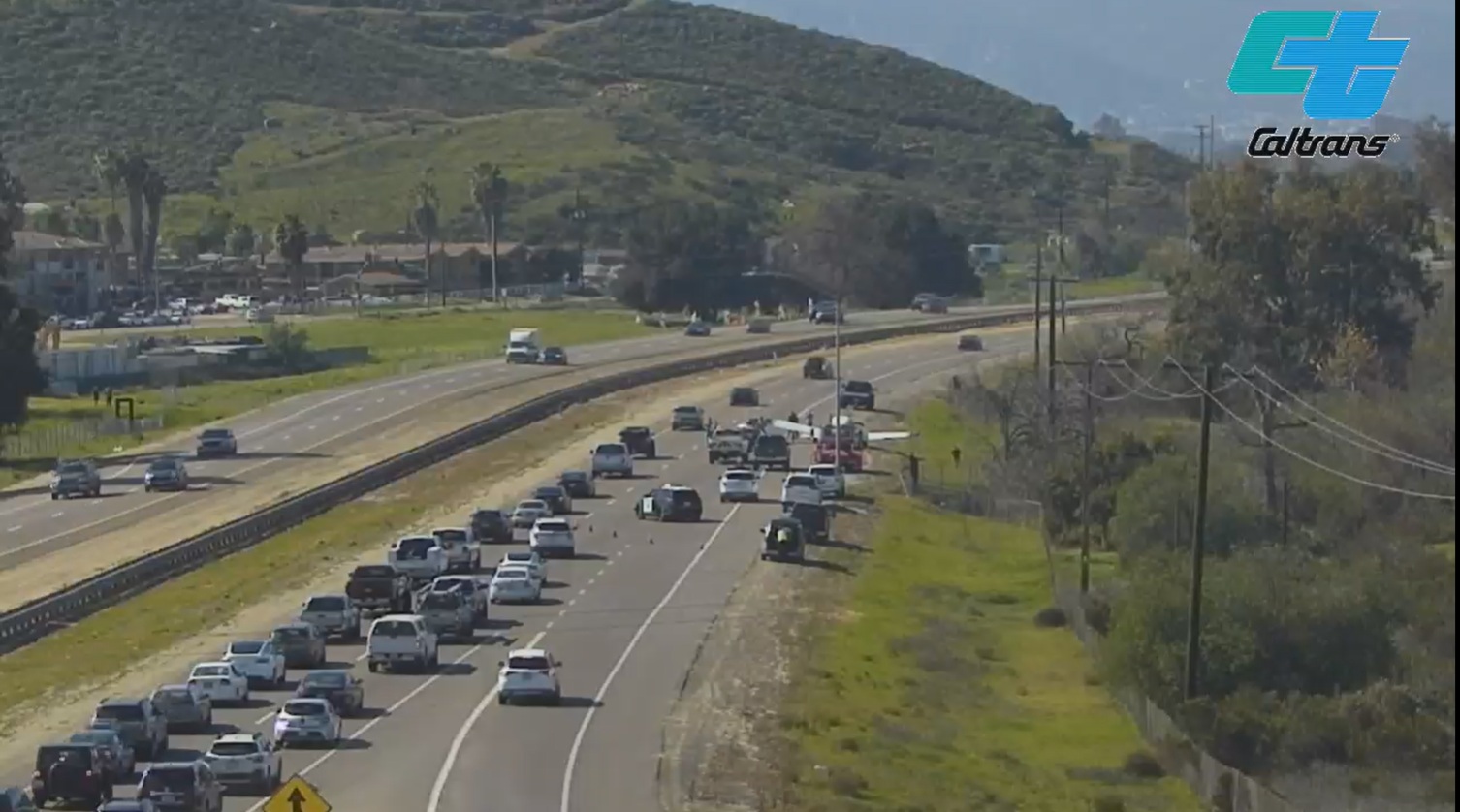 Plane lands safely on highway in Lakeside
