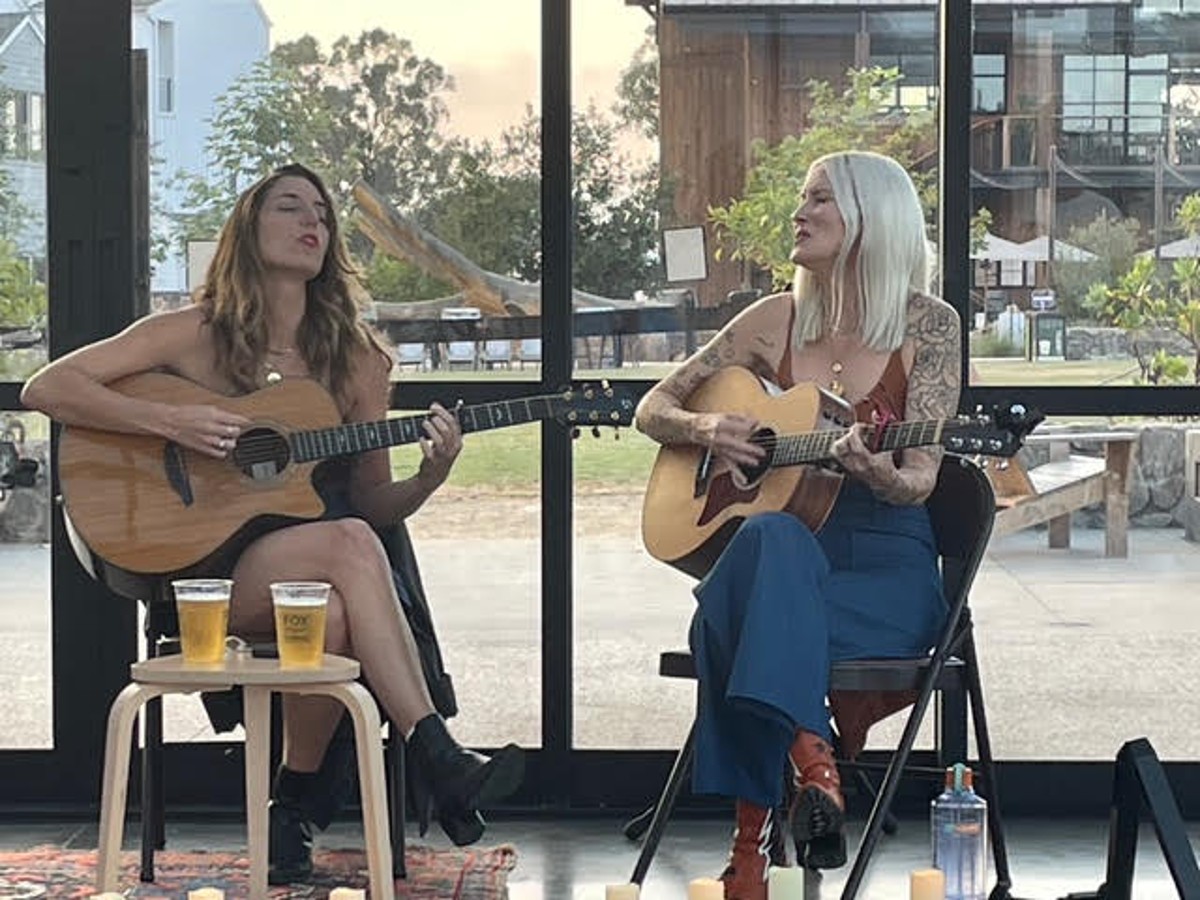 Five questions with Lonesome Roses: Songwriting duo goes unamplified in Encinitas