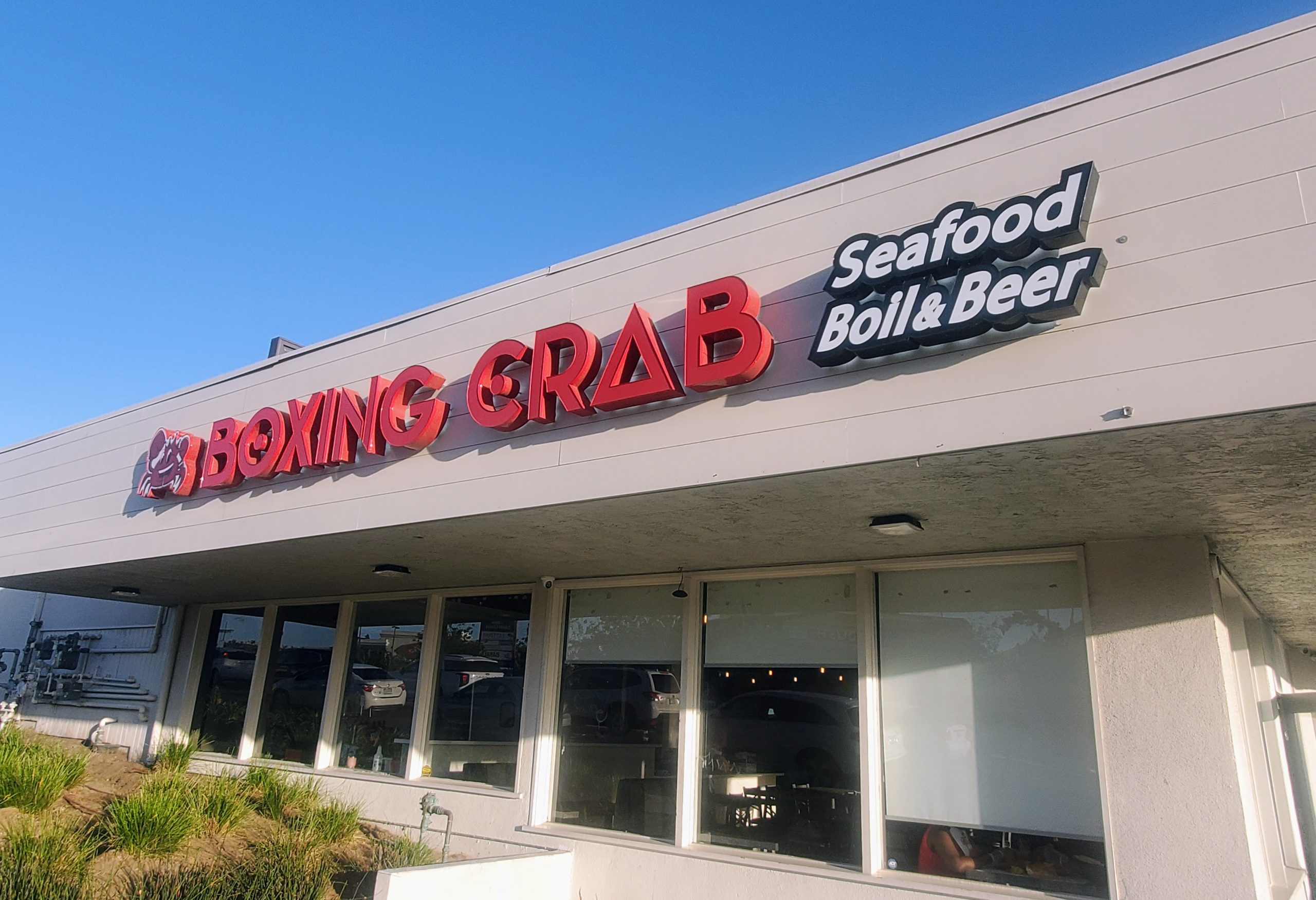 Gloves off, bibs on: Inside the Boxing Crab&rsquo;s Cajun seafood boil
