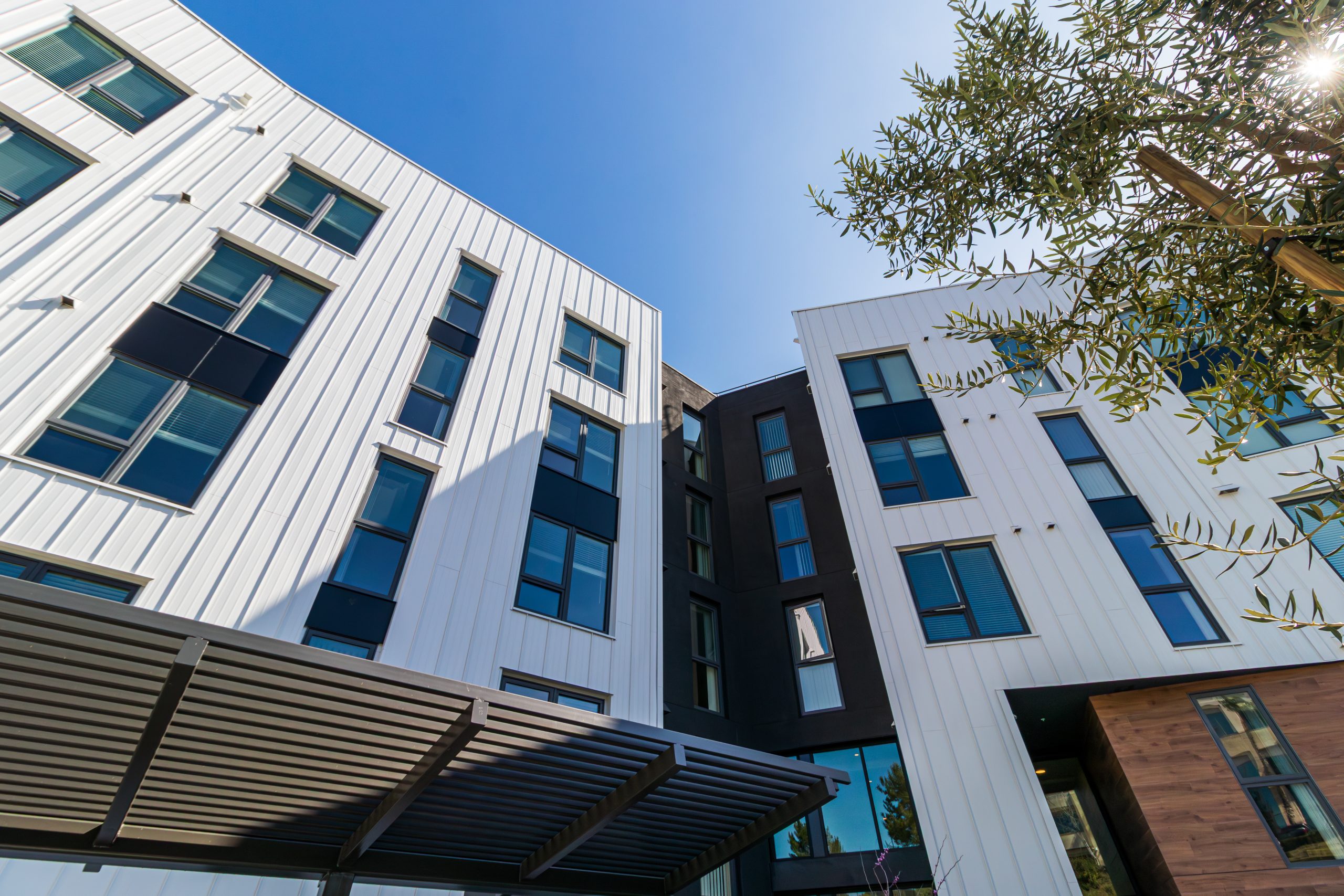 Funding woes force Housing Commission to lay off dozens as housing demand climbs Funding woes force Housing Commission to lay off dozens as housing demand climbs