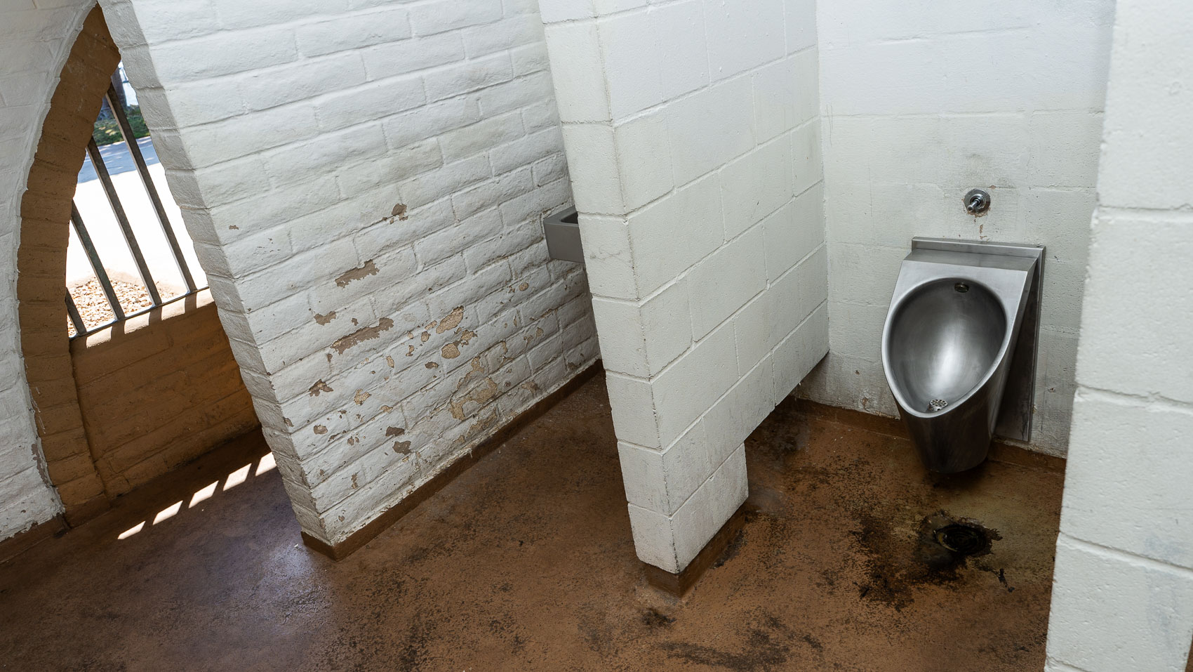 Mayor reopens Mission Bay restrooms after complaints of unhealthy and unsanitary conditions Mayor reopens Mission Bay restrooms after complaints of unhealthy and unsanitary conditions