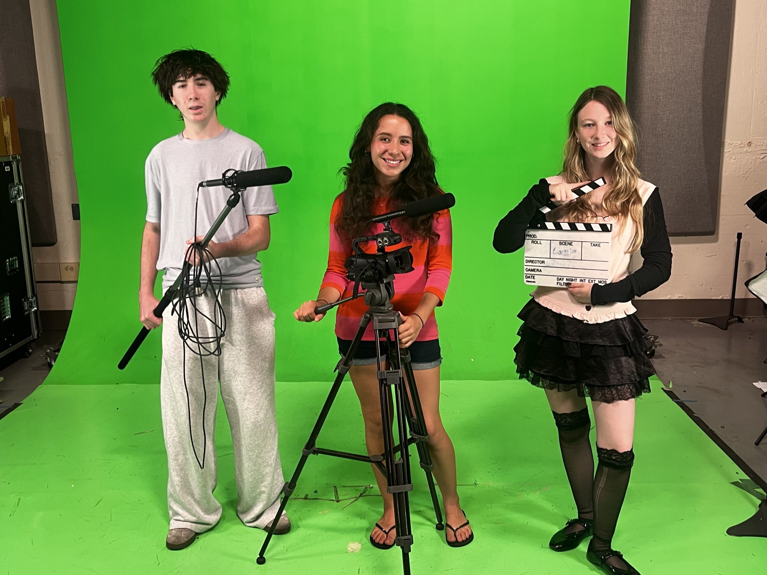 Point Loma High students&rsquo; videos on school safety win districtwide contest