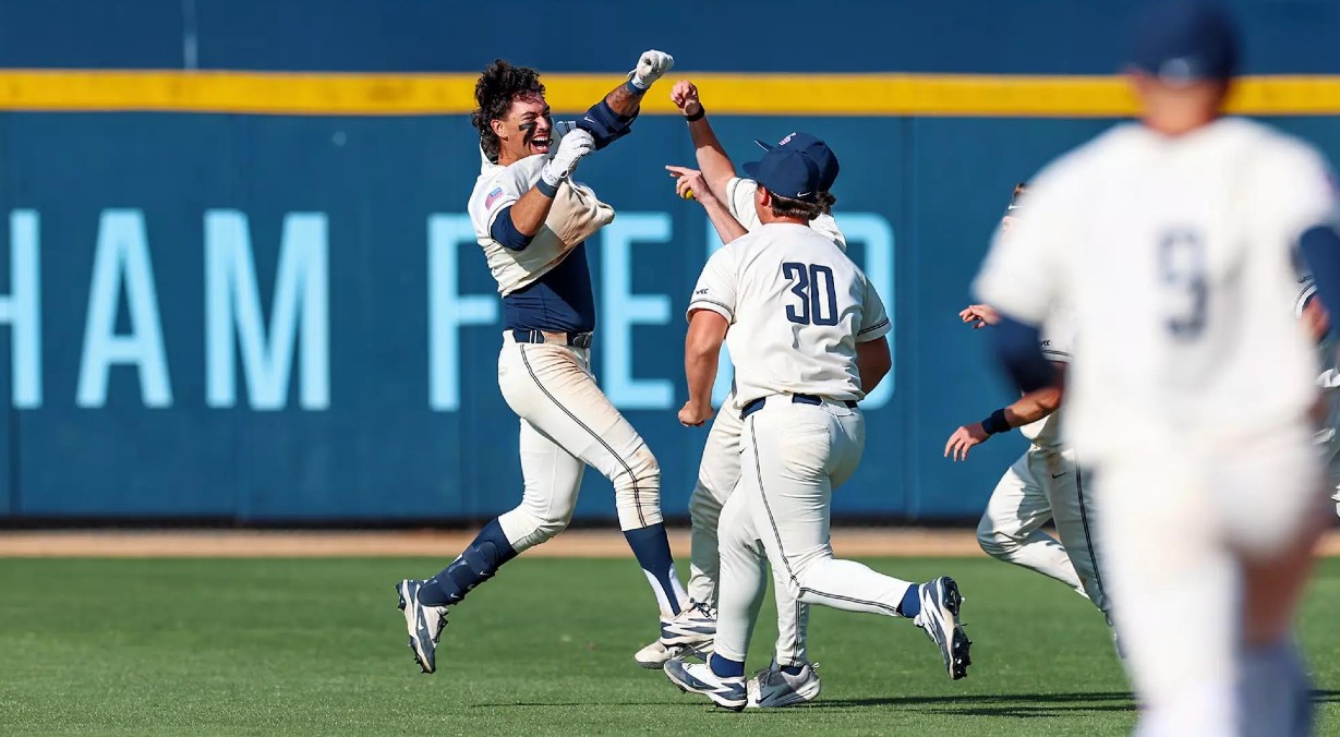 Andrew Guana found his footing in community college and now he’s tearing up the league for USD