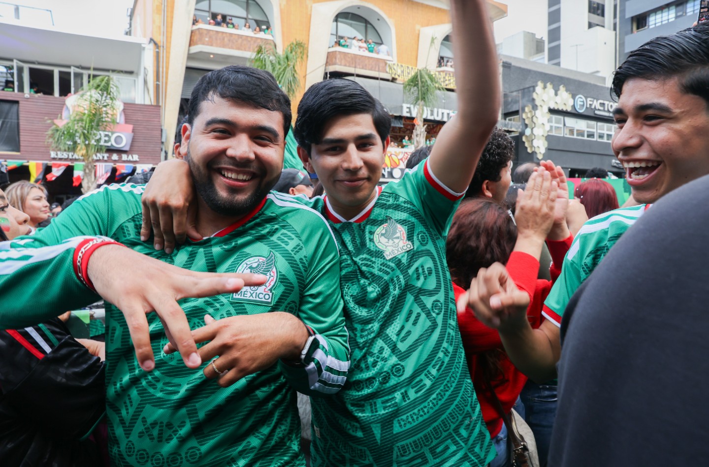 After 2-0 victory over Ecuador, Mexico, filled with pure hope, charges into Round of 16 in World Cup