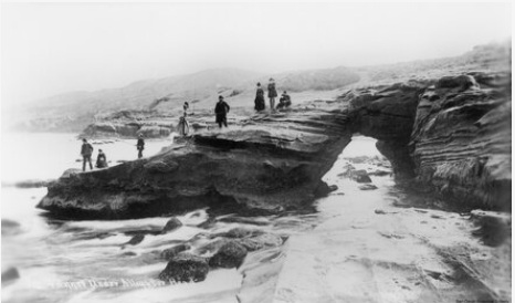 La Jolla’s ‘Alligator Head’ rock formation has changed — but the name endures La Jolla’s ‘Alligator Head’ rock formation has changed — but the name endures