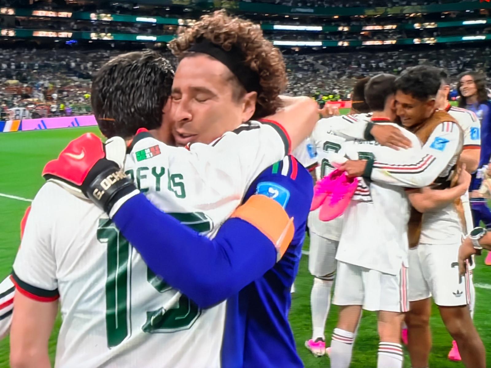 Fiesta completa: M&eacute;xico convence, golea a Chequia y despide a una leyenda
