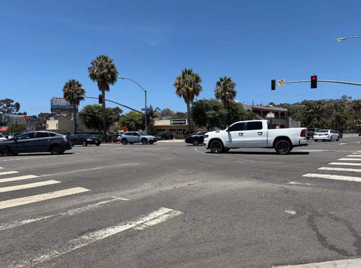 Porsche slams into car in PB, sparking multi-car pileup that leaves 1 motorist dead Porsche slams into car in PB, sparking multi-car pileup that leaves 1 motorist dead
