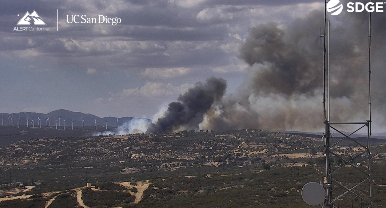 Brush fire causes &lsquo;immediate threat to structures&rsquo; near Campo, forces evacuations