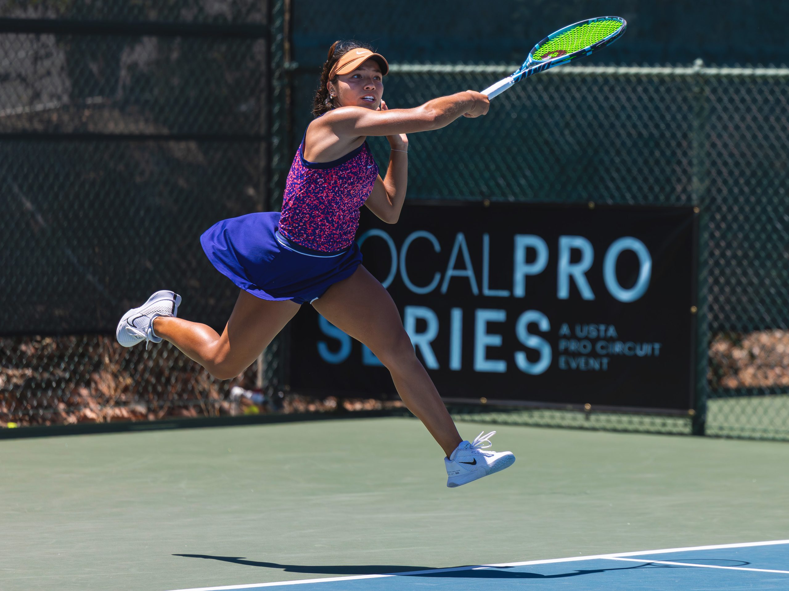 Rising binational tennis star Midori Castillo-Meza nets appearance in local tournament