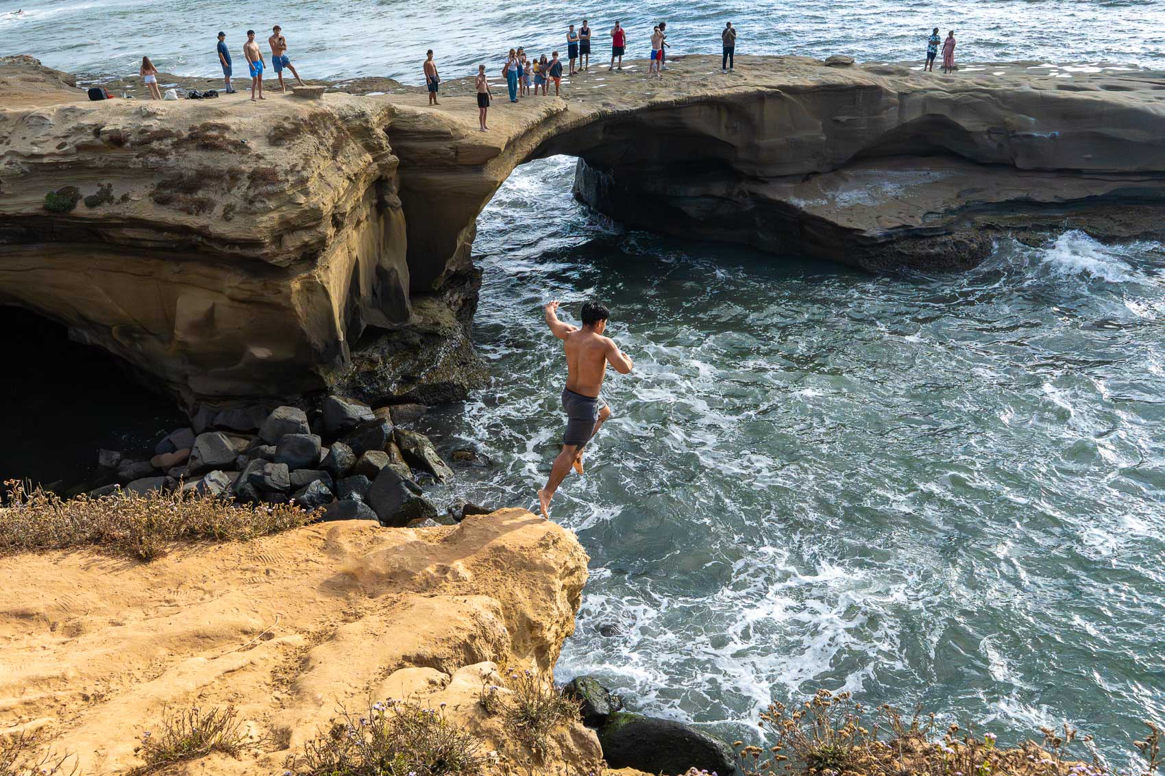 Thrill seekers love Sunset Cliffs. But with rescues on the rise, cliff jumping at ‘The Arch’ faces an uncertain future Thrill seekers love Sunset Cliffs. But with rescues on the rise, cliff jumping at ‘The Arch’ faces an uncertain future