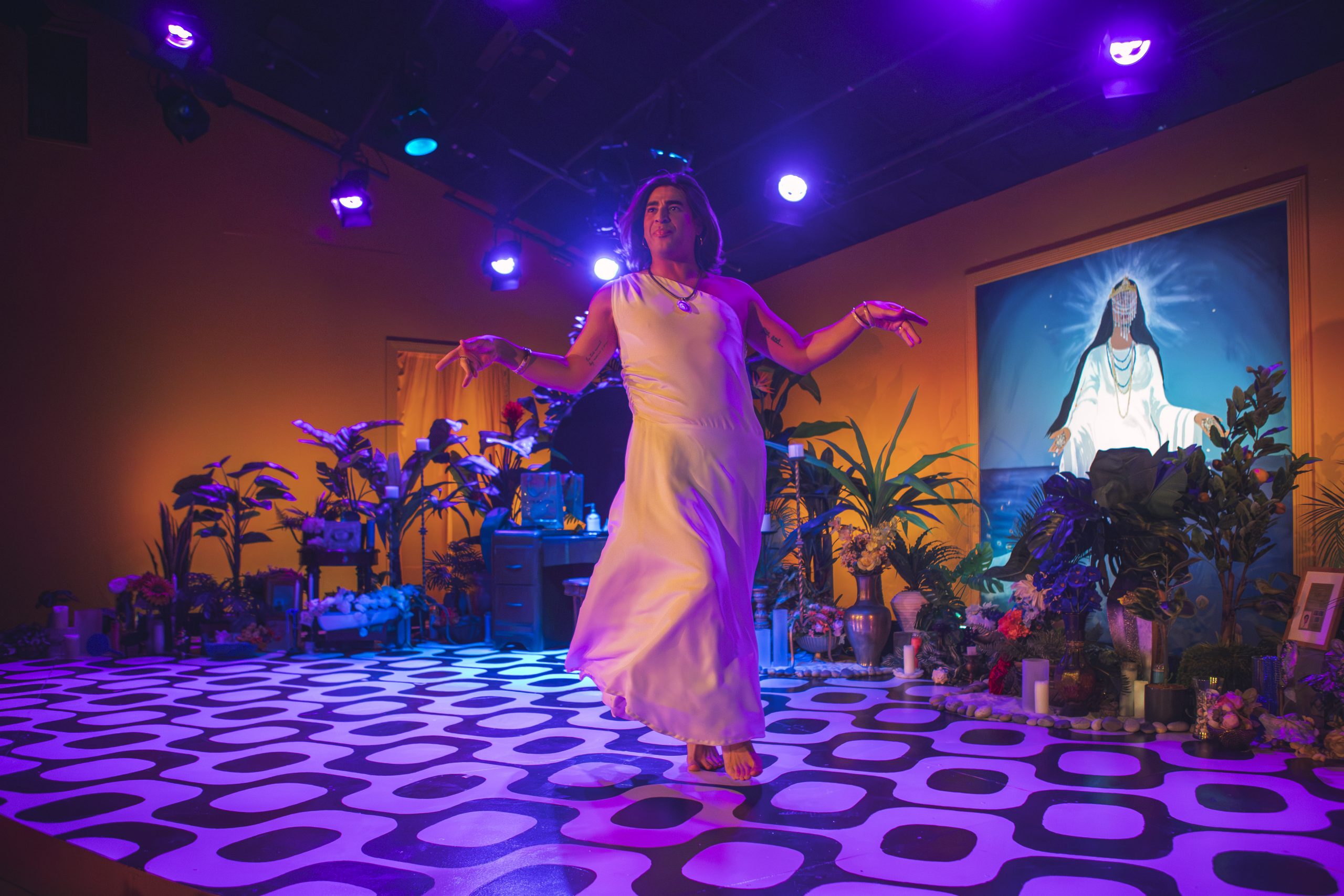 Diversionary's bold depiction of Brazilian mother raising queer son is hilarious, moving