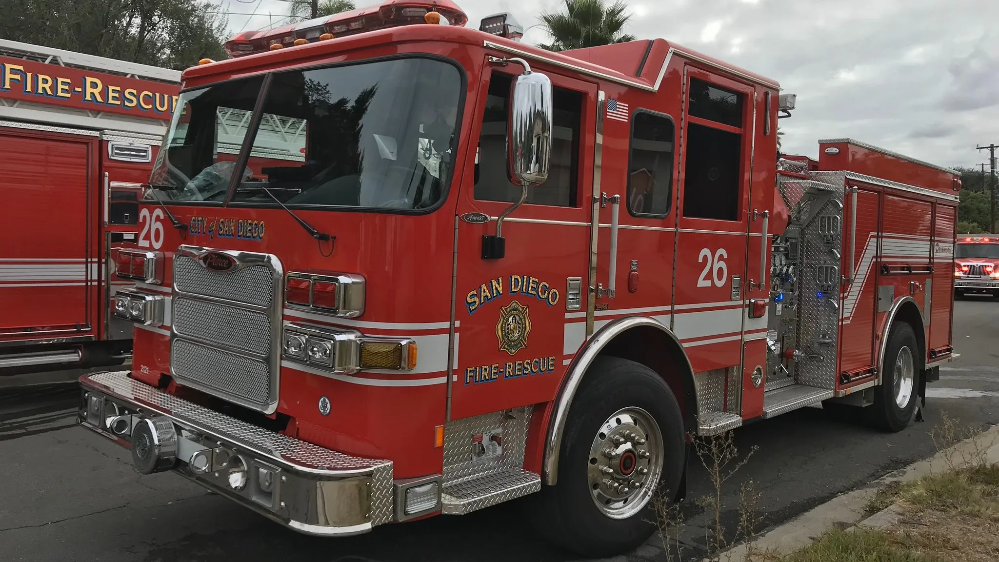 Inspector de bomberos de San Diego ganó más de $264,000 en horas extra durante 2025