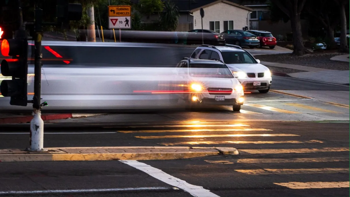 Friars Road tiene el récord de multas por exceso de velocidad en San Diego
